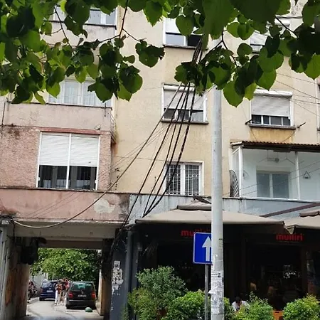 Apartamento Alle's M Shyri