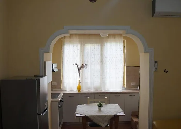 Alle's M Shyri Apartamento