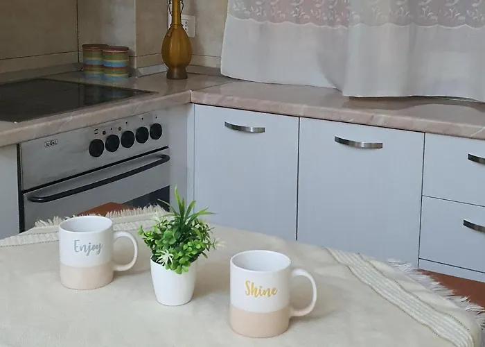 Apartamento Alle's M Shyri